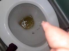 Step bro pissing after an energy drink / yellow nectar